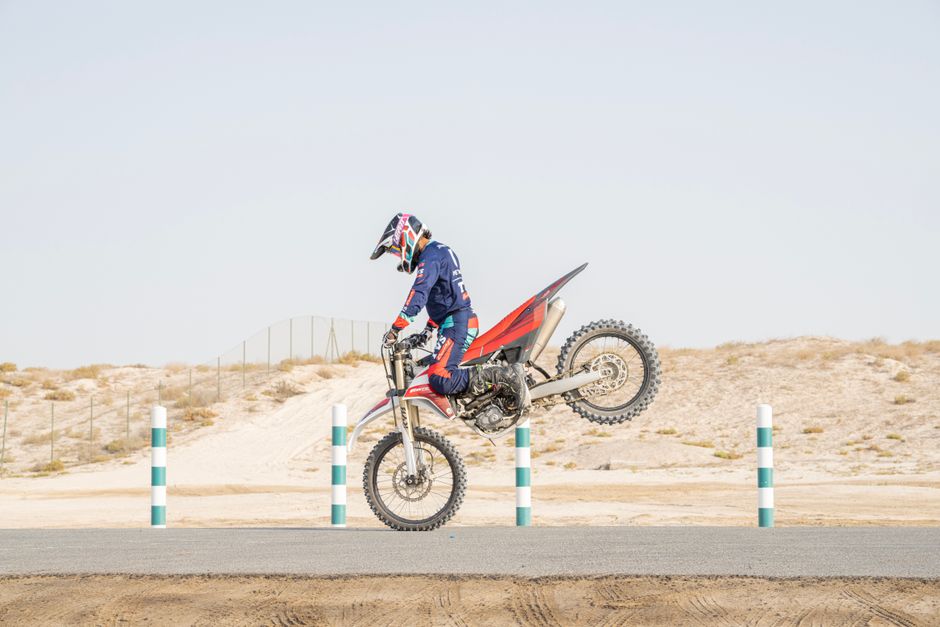 In Pictures: Anyland Rev Pro e-Moto Adds Auto-Wheelie Assist for $1,399