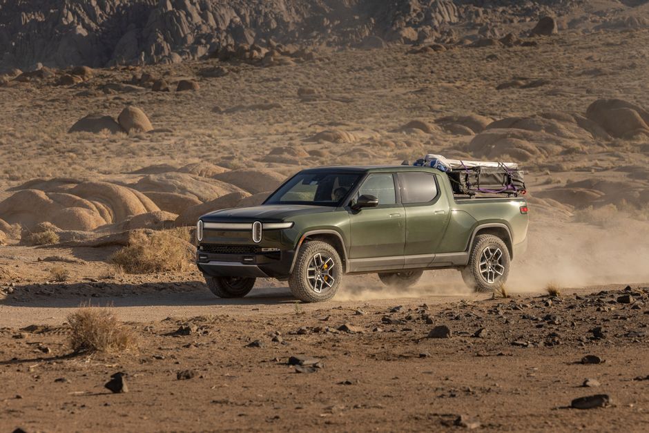 In Pictures: Janus Electric Converts Old Diesel Trucks to Battery-Swap EVs