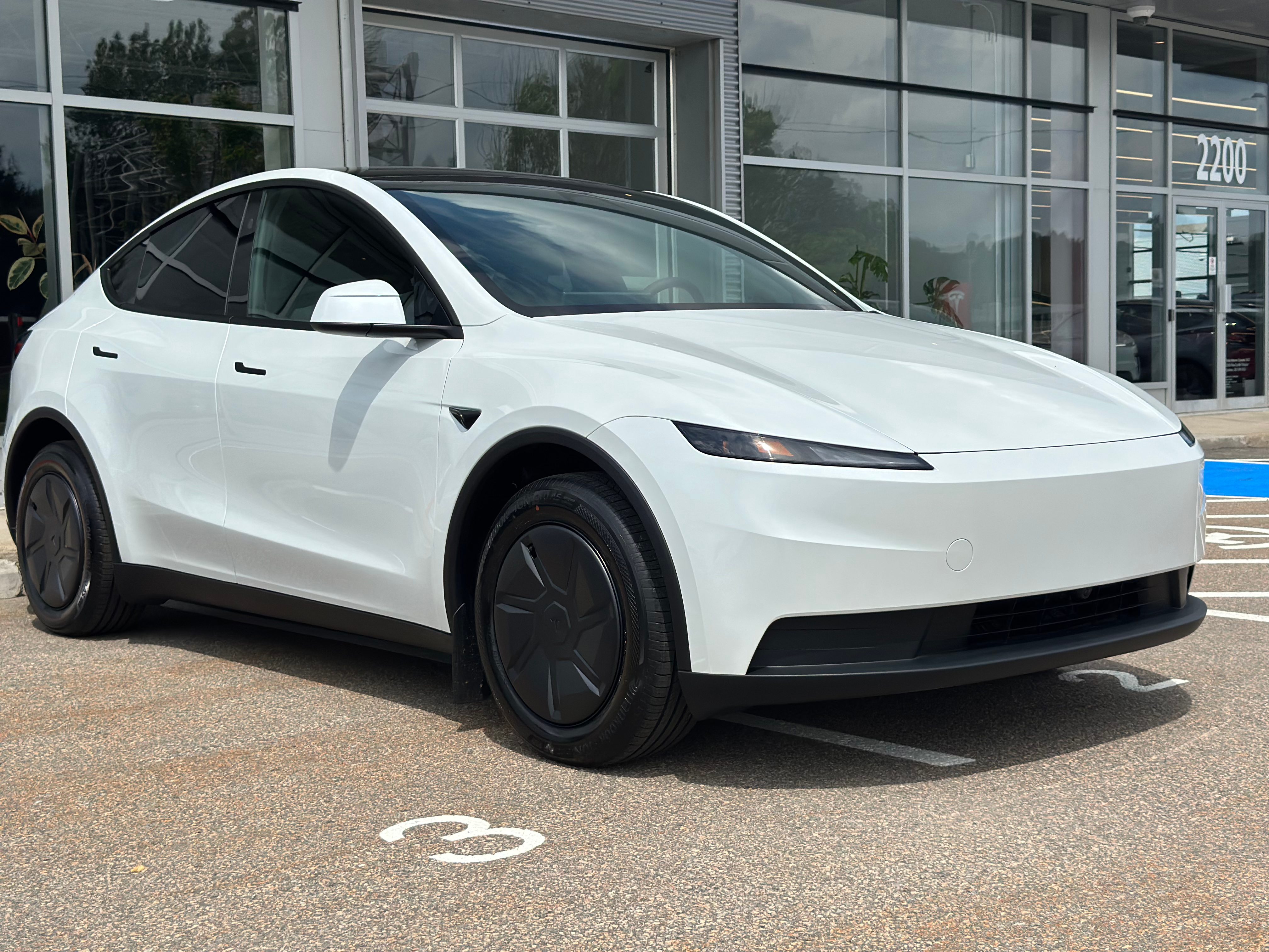 2026 Tesla Model Y RWD Review: Entry-Level Trim, Top Technology