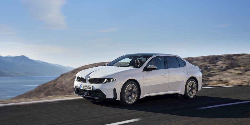 BMW opens i3 orders early due to strong demand before official launch